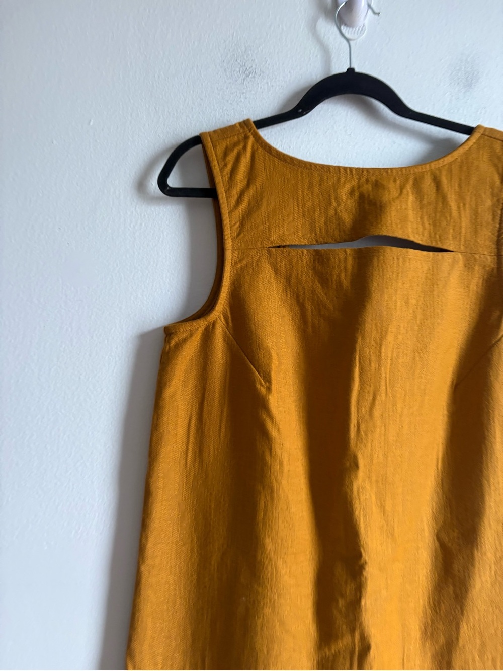 Melow Sz 10 Agave Mustard Yellow Cut Out Knee Length Cotton Dress - Picture 3 of 11